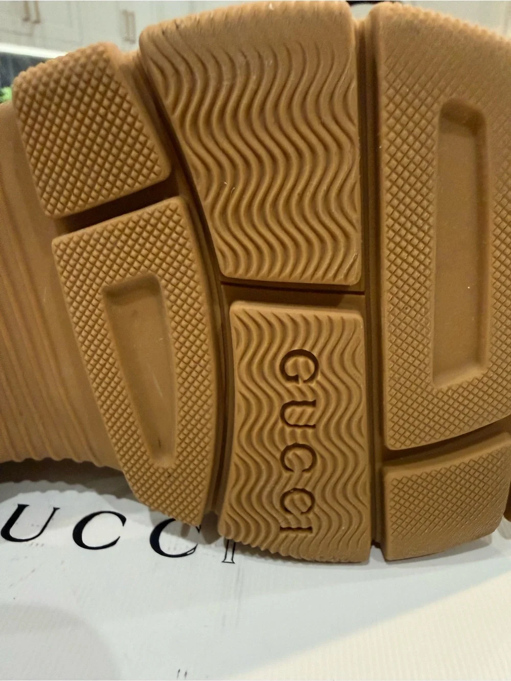 Gucci Kids Gold Sandals with Pink Logo Accents